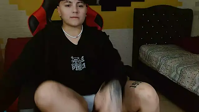 isabeautyx19 online show from December 2025 04:22:01 AM