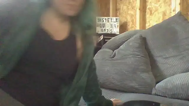 stellaquinn1775 online show from January 2026 03:39:01 PM