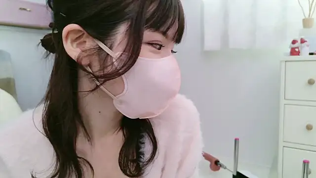 Snapshot of -minami- chatting on December 2024 03:11:02 AM -minami- online show from December 2024 03:11:02 AM