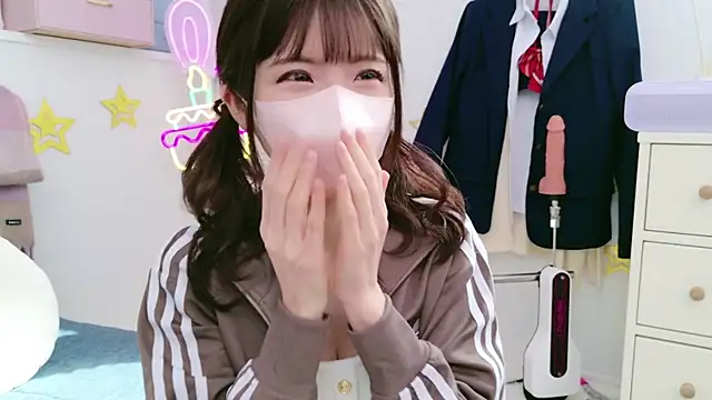 Snapshot of -minami- chatting on February 2025 03:43:02 AM -minami- online show from February 2025 03:43:02 AM