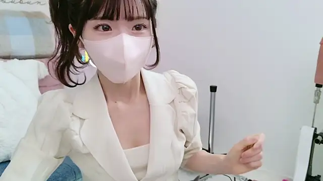 Snapshot of -minami- chatting on March 2025 03:50:01 AM -minami- online show from March 2025 03:50:01 AM