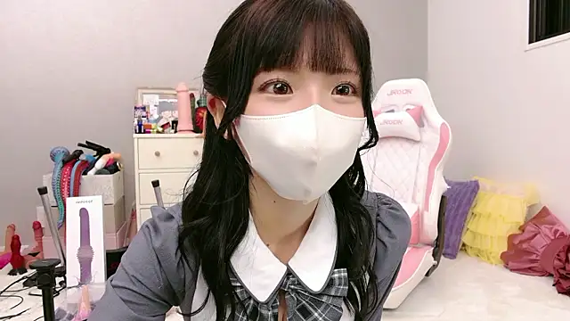 Snapshot of -minami- chatting on June 2026 12:08:01 PM -minami- online show from June 2026 12:08:01 PM
