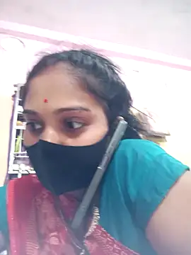 Snapshot of Hi_Radhika chatting on January 2025 03:23:01 AM Hi Radhika online show from January 2025 03:23:01 AM