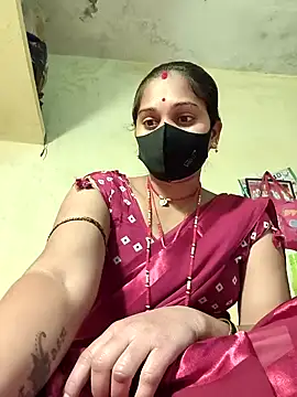 Snapshot of Hi_Radhika chatting on February 2025 06:15:02 PM Hi Radhika online show from February 2025 06:15:02 PM