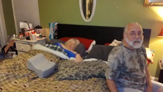 PincheDave4u online show from February 2026 02:45:02 AM