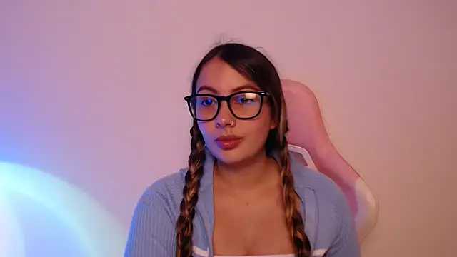 Snapshot of lalawhitte chatting on November 2025 02:08:01 PM lalawhitte online show from November 2025 02:08:01 PM