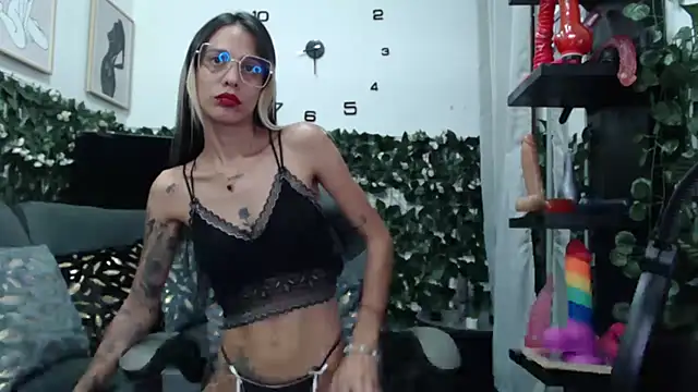 natasha squirt28 online show from May 2026 12:41:01 AM