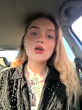 Goldloeckchen159 online show from February 2025 03:21:02 PM