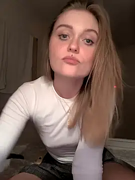 Goldloeckchen159 online show from January 2026 03:49:02 PM