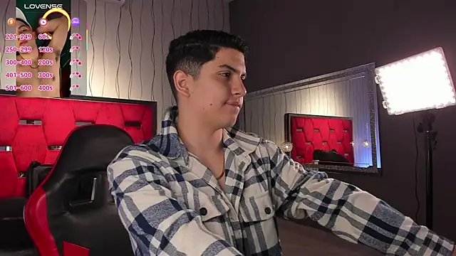 Brat  online show from December 2025 05:04:02 AM