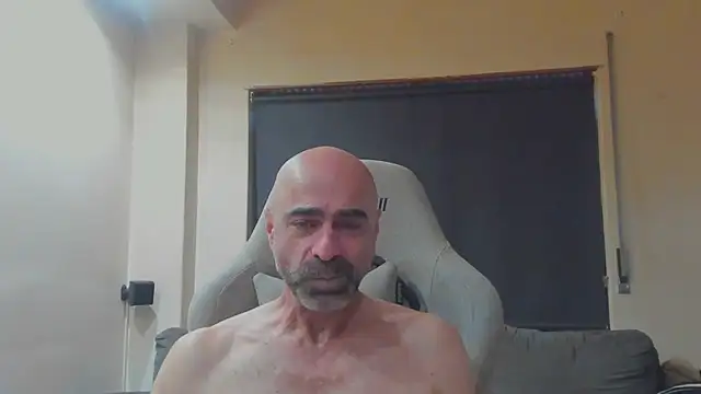 Bicopflirt online show from June 2026 07:01:02 PM