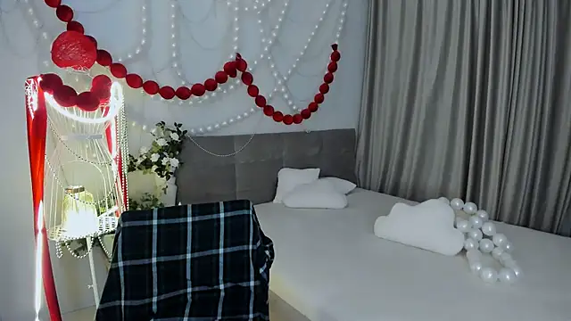 Snapshot of ContinentOfTranquility chatting on April 2026 04:07:02 AM ContinentOfTranquility online show from April 2026 04:07:02 AM