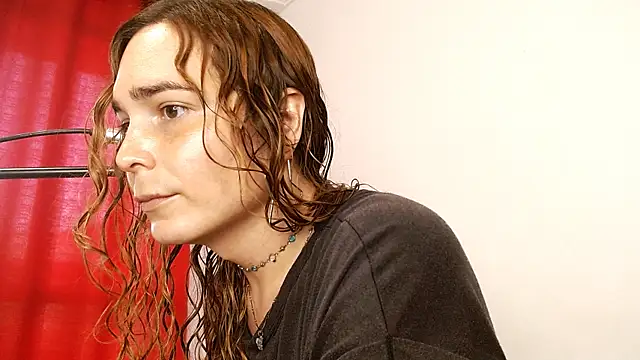 Catnessa online show from October 2025 10:36:01 PM