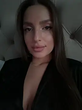 BellaHalles online show from March 2025 03:16:02 PM