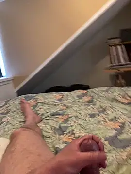 LivingLegend1978 online show from April 2026 04:56:02 PM