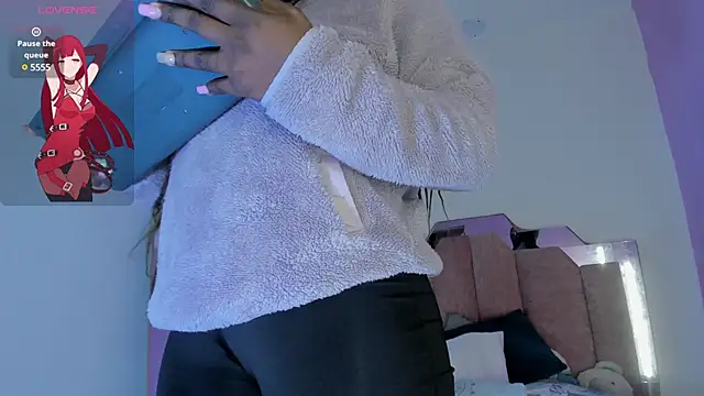 LoveQueen2 online show from March 2025 11:44:02 AM