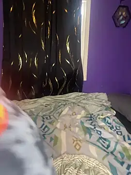 skinwalkingzombie online show from June 2026 06:57:02 PM