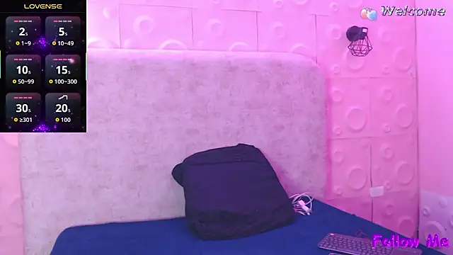 Snapshot of Danielaa_a chatting on February 2026 11:58:02 PM Danielaa a online show from February 2026 11:58:02 PM