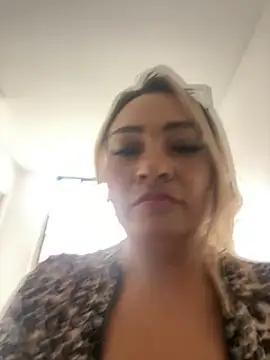 Snapshot of Afroditecash chatting on February 2025 01:49:02 AM Afroditecash online show from February 2025 01:49:02 AM