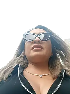 Snapshot of Afroditecash chatting on November 2025 05:46:02 PM Afroditecash online show from November 2025 05:46:02 PM