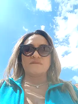 Snapshot of Afroditecash chatting on November 2025 06:07:01 PM Afroditecash online show from November 2025 06:07:01 PM