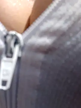 Snapshot of Afroditecash chatting on December 2025 06:36:02 PM Afroditecash online show from December 2025 06:36:02 PM