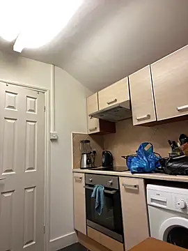 Snapshot of Yourhotboy_42 chatting on October 2025 06:08:01 PM Yourhotboy 42 online show from October 2025 06:08:01 PM