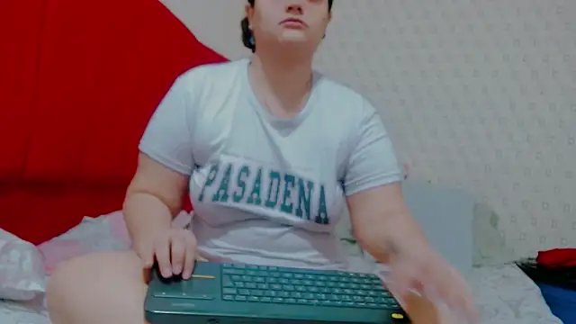 brunnette hot online show from February 2025 11:05:02 AM