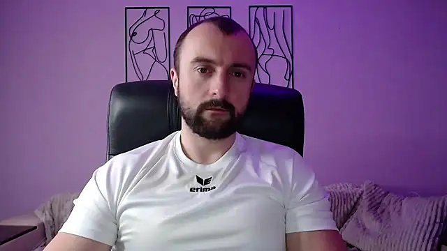 brindlefly6969 online show from January 2025 11:24:01 AM