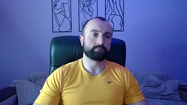 brindlefly6969 online show from March 2026 11:49:01 AM