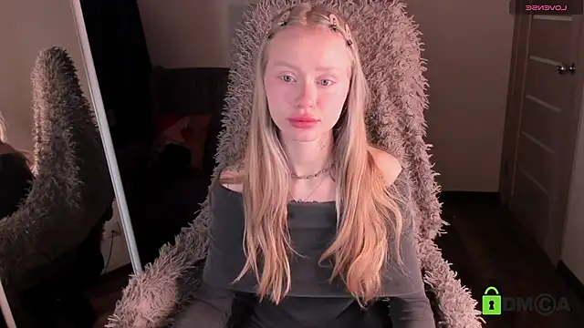 MalenaErnman online show from February 2026 10:38:02 AM