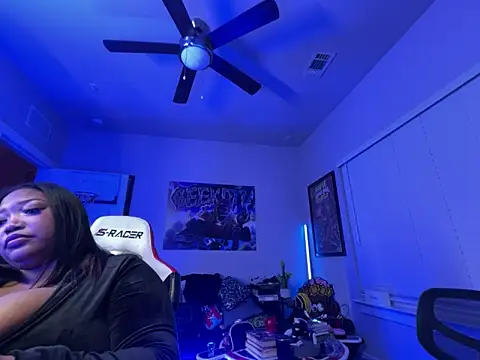 4EVAGLACIERS online show from February 2026 05:39:01 AM