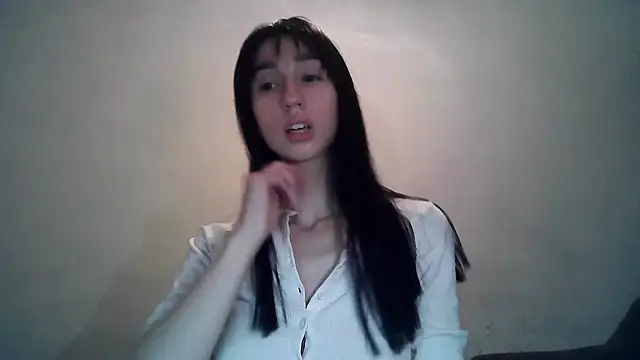 ElizaSwon online show from December 2025 05:22:02 PM