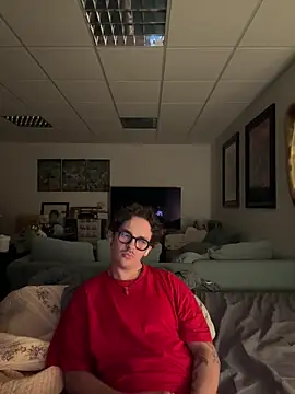 Snapshot of hardmecl chatting on December 2024 09:17:01 PM hardmecl online show from December 2024 09:17:01 PM