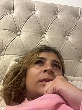 pamell col online show from November 2025 02:35:02 AM