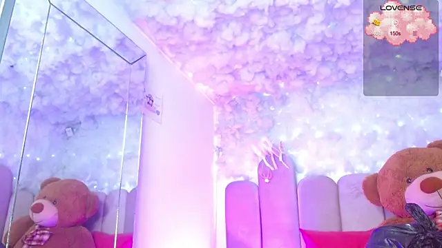 puca ebony online show from December 2025 04:37:02 PM