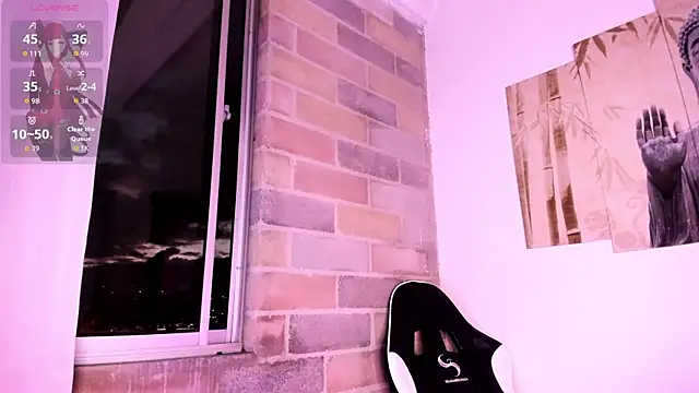 Im Scarlet online show from October 2025 11:10:02 PM