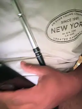 Snapshot of Youns98 chatting on April 2026 03:18:02 AM Youns98 online show from April 2026 03:18:02 AM