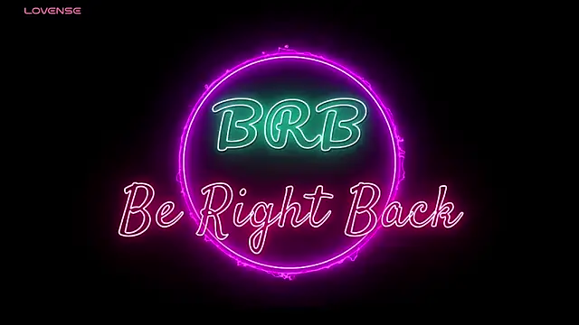 Snapshot of Ari-Hall chatting on January 2025 07:18:01 PM Ari-Hall online show from January 2025 07:18:01 PM