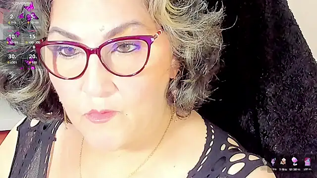 cataleya mom online show from November 2025 03:07:01 AM