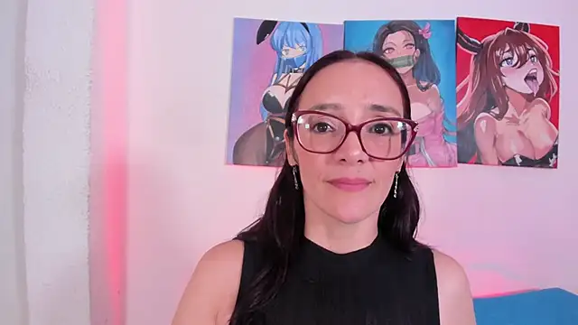 Jessica Herrera  online show from October 2025 09:56:01 PM