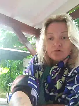 Snapshot of lady_charlyne chatting on January 2025 11:23:02 AM lady charlyne online show from January 2025 11:23:02 AM