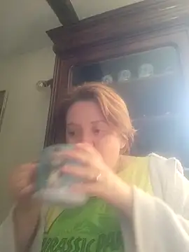 lady charlyne online show from March 2026 12:20:02 PM