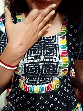 Priya Boudi online show from January 2026 05:27:01 PM