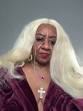 BreanaDivine online show from February 2025 01:54:02 AM