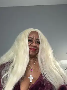 BreanaDivine online show from February 2025 05:42:01 PM