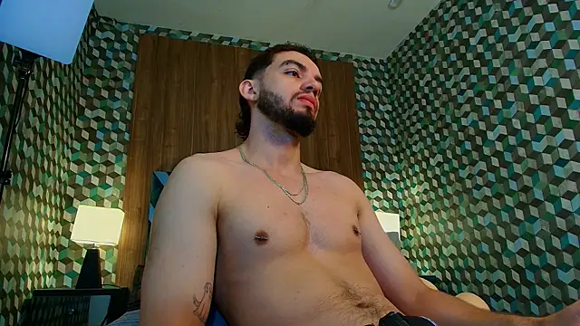 Snapshot of Michael_magno chatting on October 2025 02:07:01 PM Michael magno online show from October 2025 02:07:01 PM