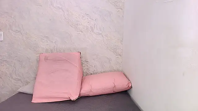 sofi balvin online show from March 2025 07:22:01 PM