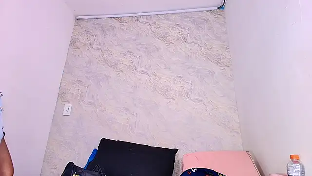 sofi balvin online show from March 2025 07:17:01 PM