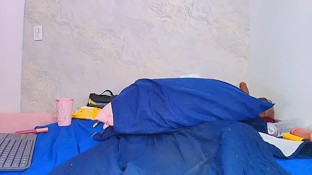 sofi balvin online show from March 2025 01:37:01 AM